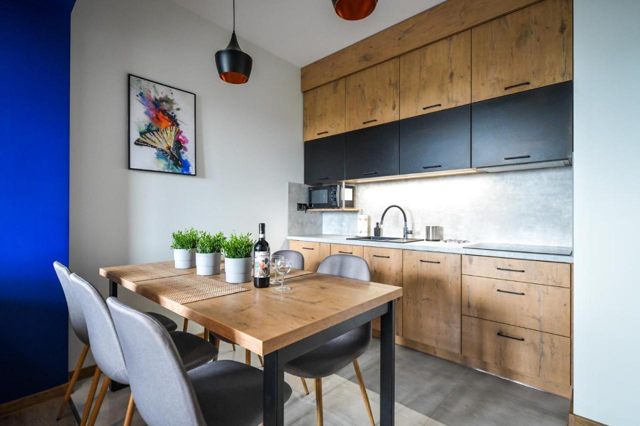 Apartament Komfort 17 Затор Екстериор снимка